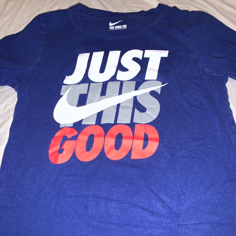 Nike boys shirt